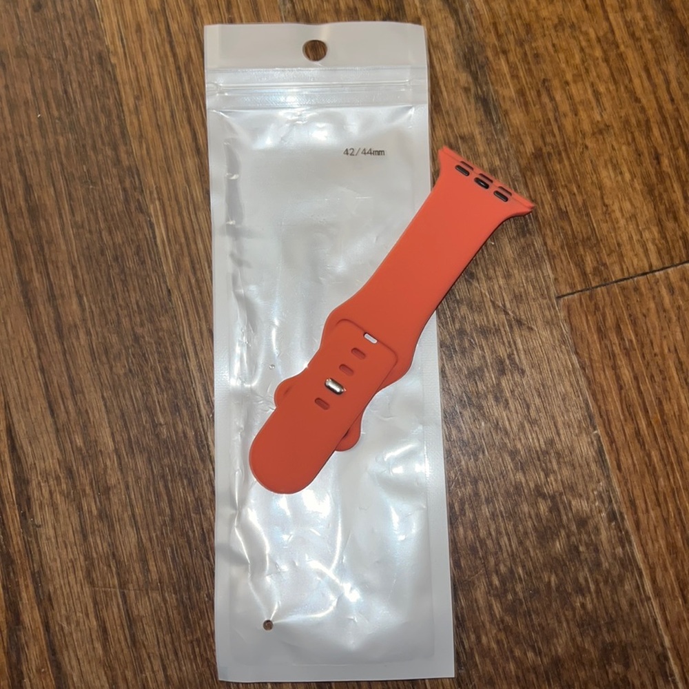 ❤️5/$25 New Burnt Orange Silicone Smartwatch Band 42/44mm